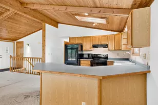 7772 E Kelly Rd, Ridott, IL 61067 - Photo 29