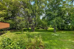 7772 E Kelly Rd, Ridott, IL 61067 - Photo 17