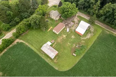 7018 Best Road, Pecatonica, IL 61063 - Photo 11