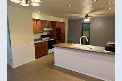 602 N Center Street, Lena, IL 61048 - Photo 5