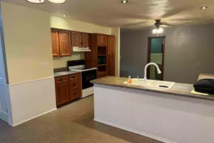 602 N Center St, Lena, IL 61048 - Photo 5