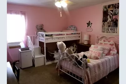 1104 Benson Blvd., Freeport, IL 61032 - Photo 9