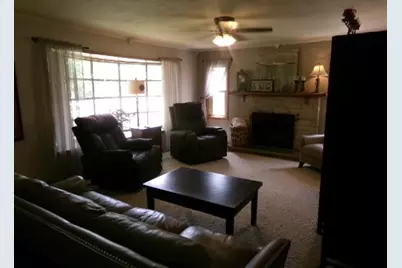 1104 Benson Blvd., Freeport, IL 61032 - Photo 3
