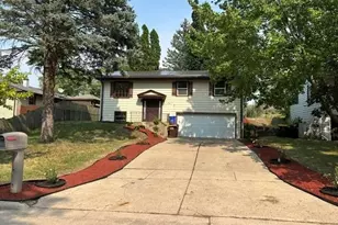 1008 Shenandoah Ave, Rockford, IL 61108 - Photo 1