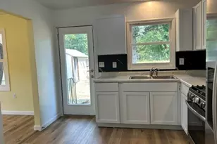 1008 Shenandoah Ave, Rockford, IL 61108 - Photo 9