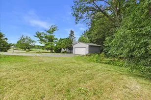 1636 Larchmont Rd, Davis, IL 61019 - Photo 27
