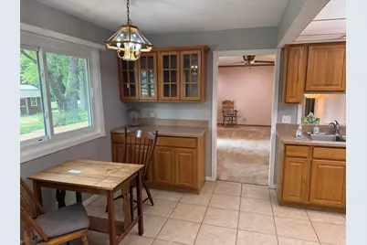 2282 Shepard Drive, Freeport, IL 61032 - Photo 9