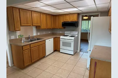2282 Shepard Drive, Freeport, IL 61032 - Photo 7