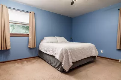 2212 Silverhorn Drive, Rockford, IL 61107 - Photo 29