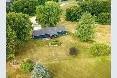 336 Forestcliff Circle, Lake Summerset, IL 61019 - Photo 9