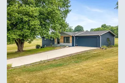 336 Forestcliff Circle, Lake Summerset, IL 61019 - Photo 3