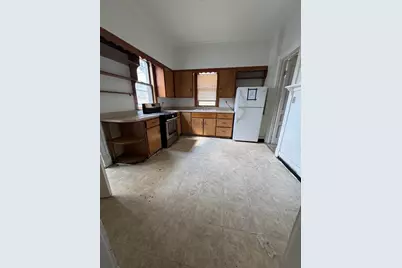 735 N Court Street, Rockford, IL 61103 - Photo 3