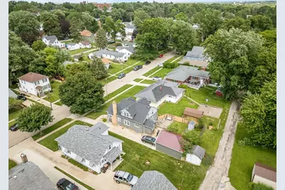 1247 W Logan Street, Freeport, IL 61032 - Photo 29