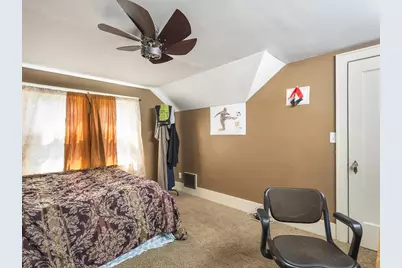 1247 W Logan Street, Freeport, IL 61032 - Photo 21