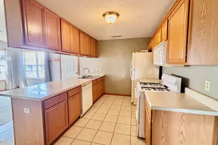 8000 Primrose Pl, Poplar Grove, IL 61065 - Photo 9