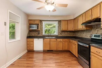 1010 Center Street, Elgin, IL 60120 - Photo 15