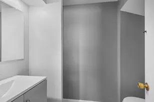 1111 20th St, Rockford, IL 61104 - Photo 23