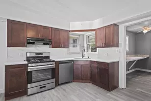 1111 20th St, Rockford, IL 61104 - Photo 13