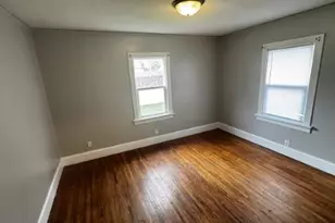 1523 Price St, Rockford, IL 61103 - Photo 9
