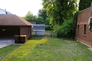 812 S Locust Ave, Freeport, IL 61032 - Photo 33