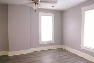 812 S Locust Ave, Freeport, IL 61032 - Photo 21