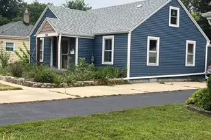 342 Burrwood Ave, Loves Park, IL 61111 - Photo 1
