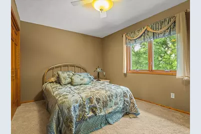 8647 Oakwood Glen Drive, Rockford, IL 61108 - Photo 33