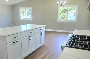 421 E Main St, Rockton, IL 61072 - Photo 5