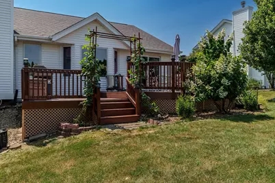 6672 Lindbloom Lane, Cherry Valley, IL 61016 - Photo 27