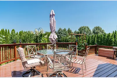 6672 Lindbloom Lane, Cherry Valley, IL 61016 - Photo 25