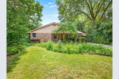 4721 Brookview Rd, Rockford, IL 61107 - Photo 1