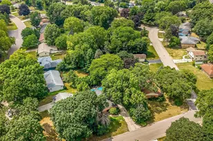 4721 Brookview Rd, Rockford, IL 61107 - Photo 43