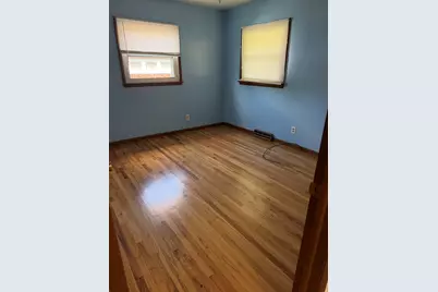 710 Carolyn Street, Mendota, IL 61342 - Photo 11