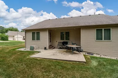 1401 Stone Bridge Crossing, Rockford, IL 61108 - Photo 7