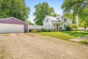 227 South St, Franklin Grove, IL 61031 - Photo 27