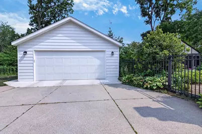 2126 Oaklawn Avenue, Rockford, IL 61107 - Photo 35