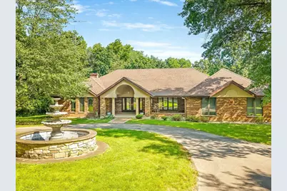 2856 W Forest Road, Freeport, IL 61032 - Photo 3