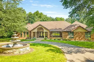 2856 W Forest Rd, Freeport, IL 61032 - Photo 3