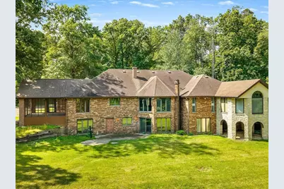 2856 W Forest Road, Freeport, IL 61032 - Photo 5