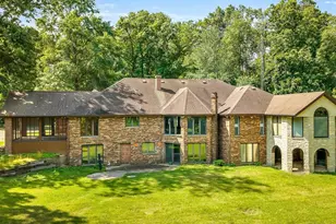 2856 W Forest Rd, Freeport, IL 61032 - Photo 5