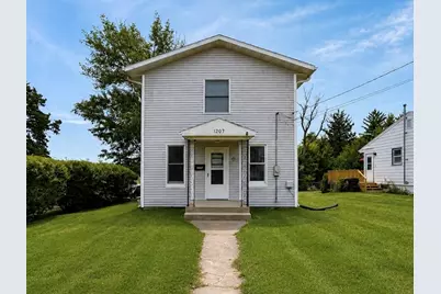 1207 W American Street, Freeport, IL 61032 - Photo 1