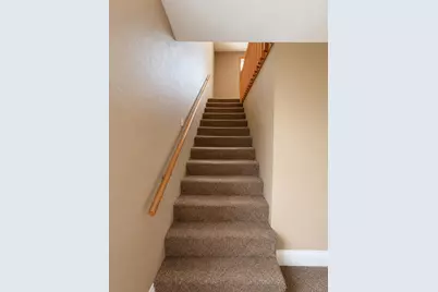 1207 W American Street, Freeport, IL 61032 - Photo 13