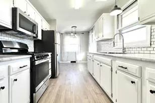 2942 La Salle Ave, Rockford, IL 61114 - Photo 5