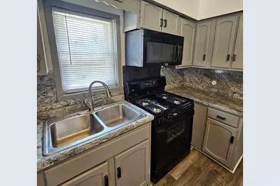 1116 Corbin Street, Rockford, IL 61102 - Photo 9