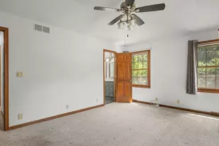 1301 Albany Ln, Rockford, IL 61107 - Photo 23
