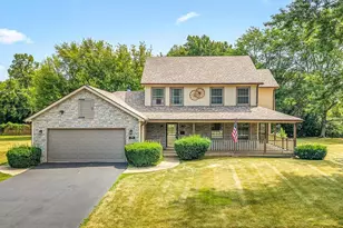 1301 Albany Ln, Rockford, IL 61107 - Photo 1