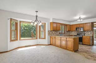 1301 Albany Ln, Rockford, IL 61107 - Photo 15
