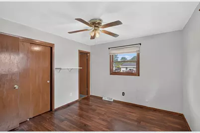 523 Chisholm Trail, Rockford, IL 61101 - Photo 11