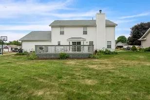 691 Stonemint Dr, Roscoe, IL 61073 - Photo 11