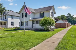 411 Main St, Leaf River, IL 61047 - Photo 31